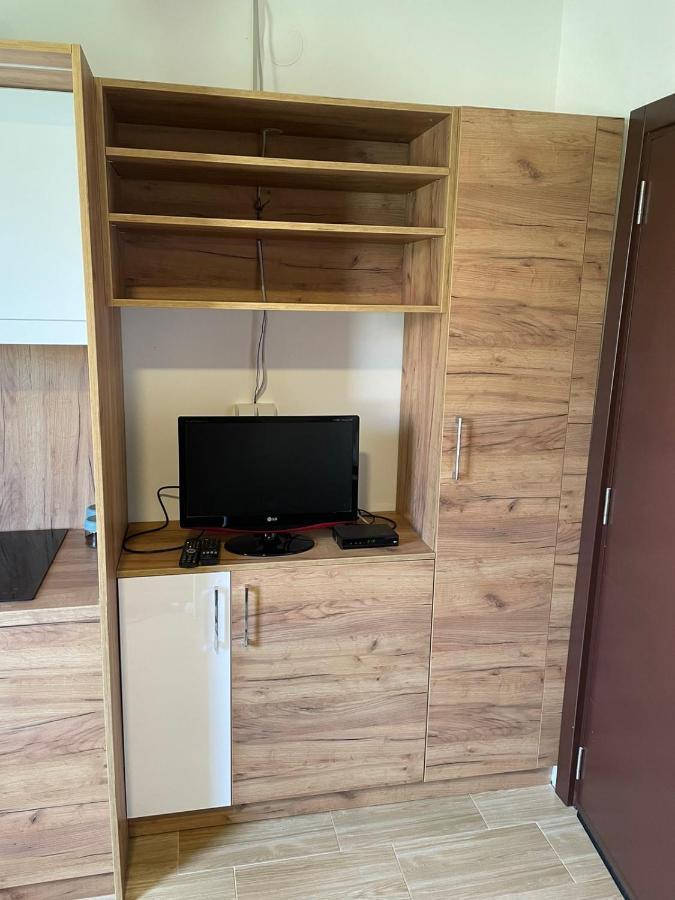 Apartments "Predah Kod Baraca" Ni Екстериор снимка