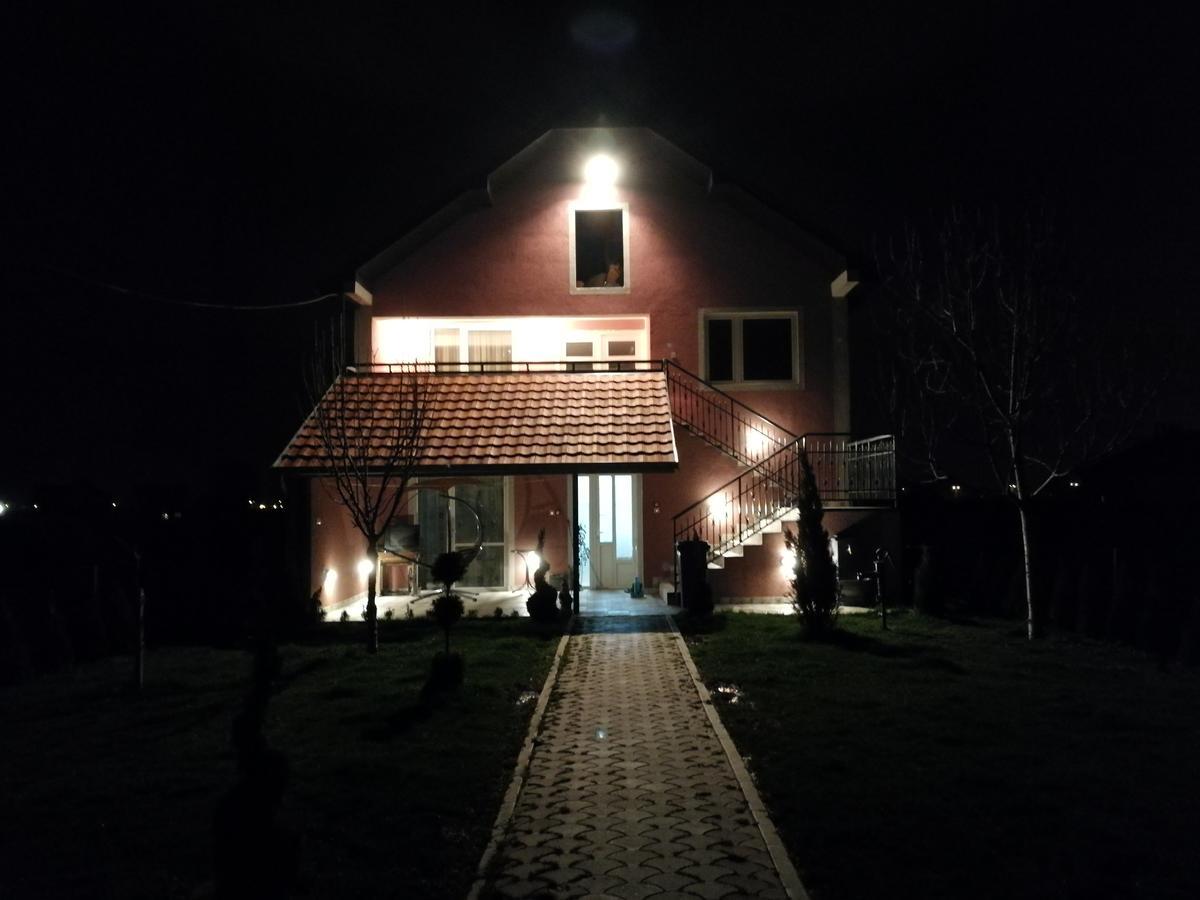 Apartments "Predah Kod Baraca" Ni Екстериор снимка