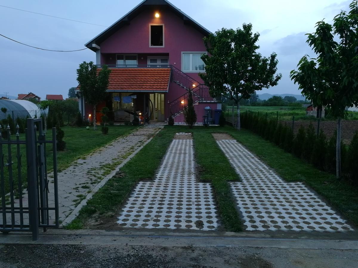 Apartments "Predah Kod Baraca" Ni Екстериор снимка