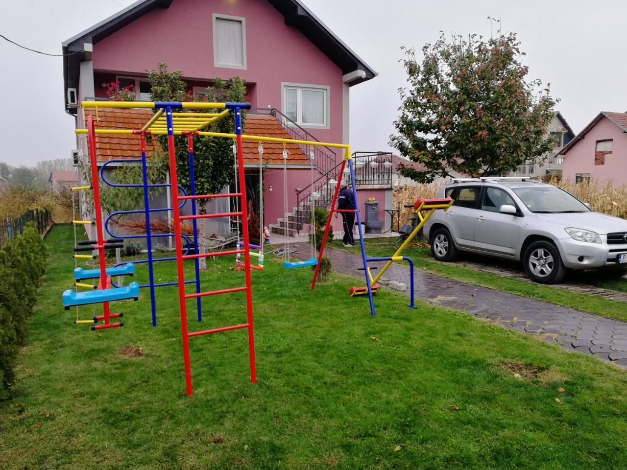 Apartments "Predah Kod Baraca" Ni Екстериор снимка