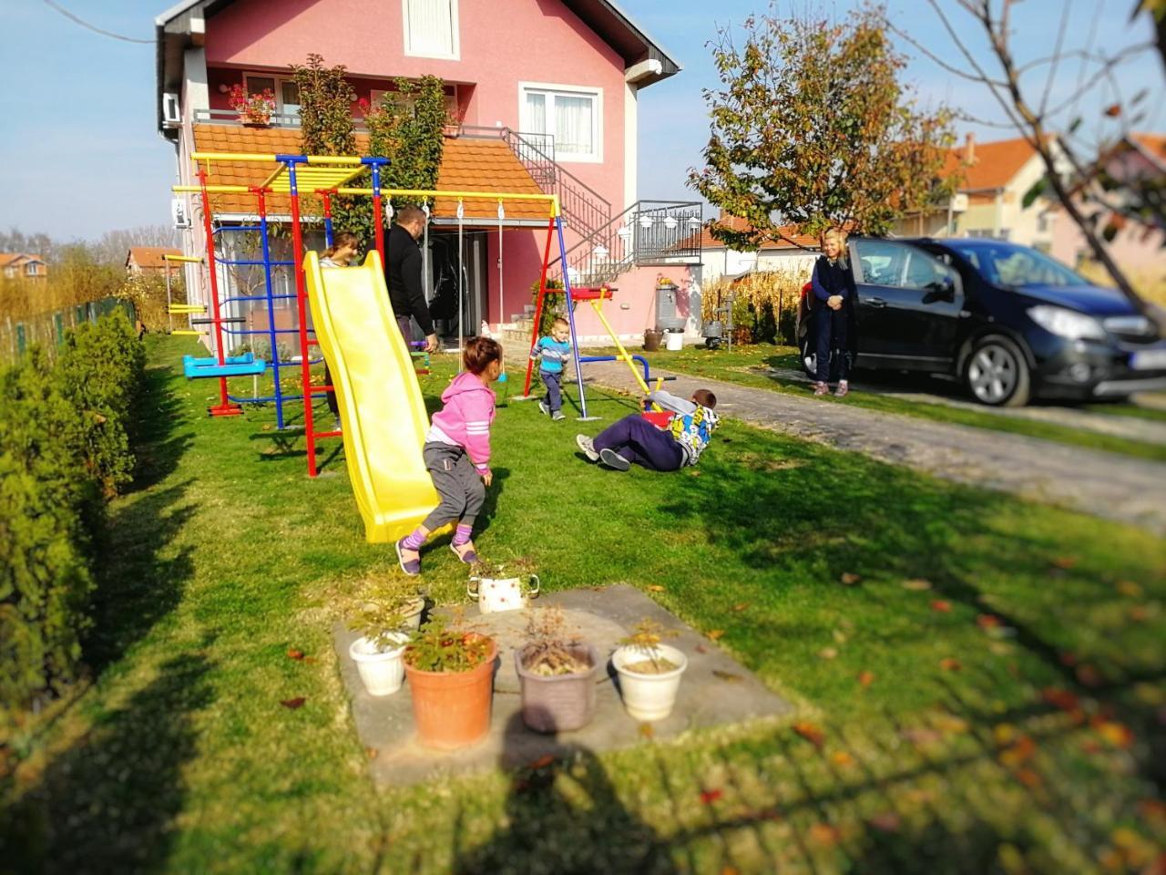 Apartments "Predah Kod Baraca" Ni Екстериор снимка