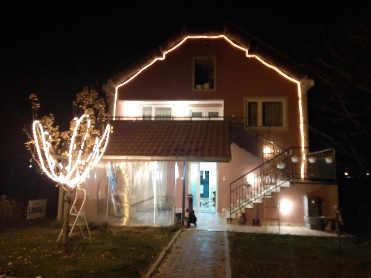 Apartments "Predah Kod Baraca" Ni Екстериор снимка